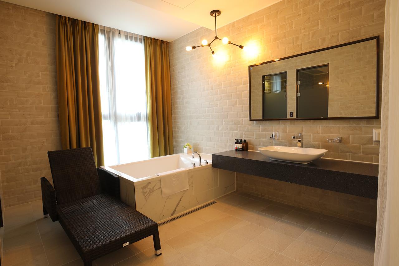 Rest Hotel Gimpo Luaran gambar