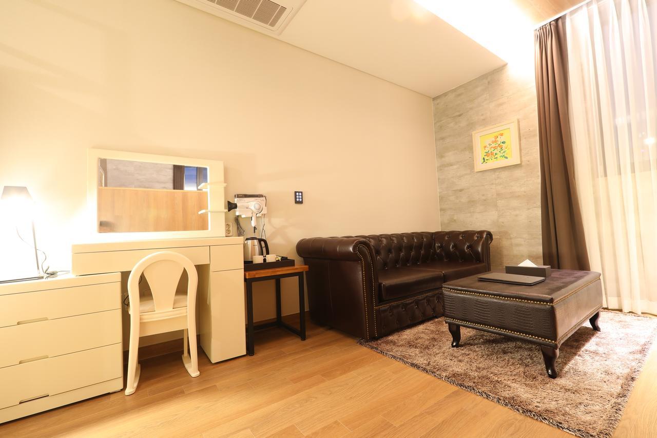Rest Hotel Gimpo Luaran gambar